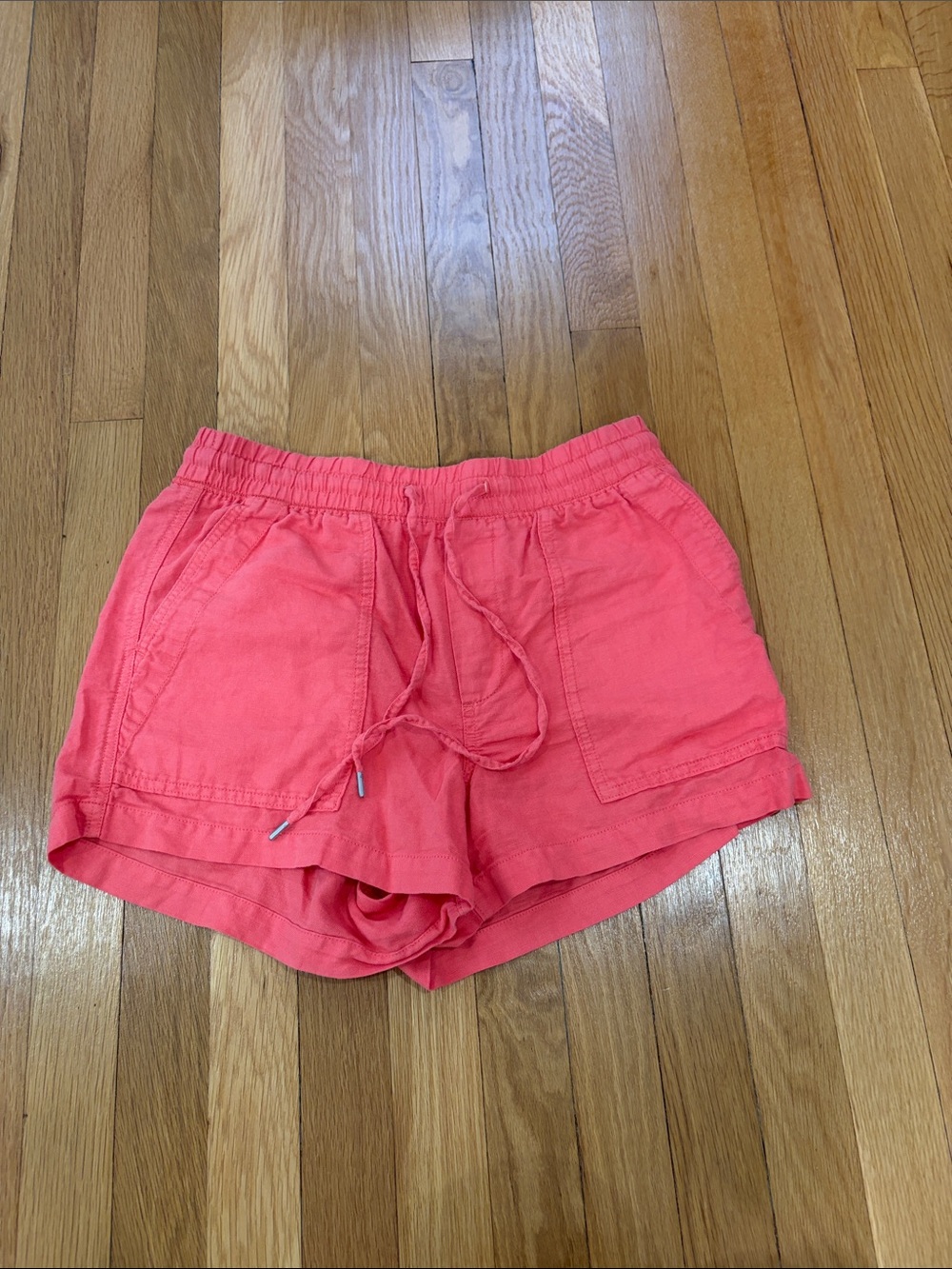 GAP Coral Drawstring Linen-Blend Shorts